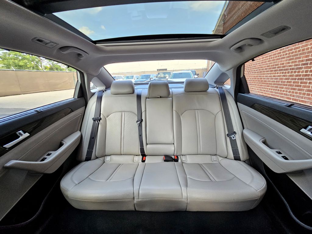 2015 Hyundai Sonata Image 12