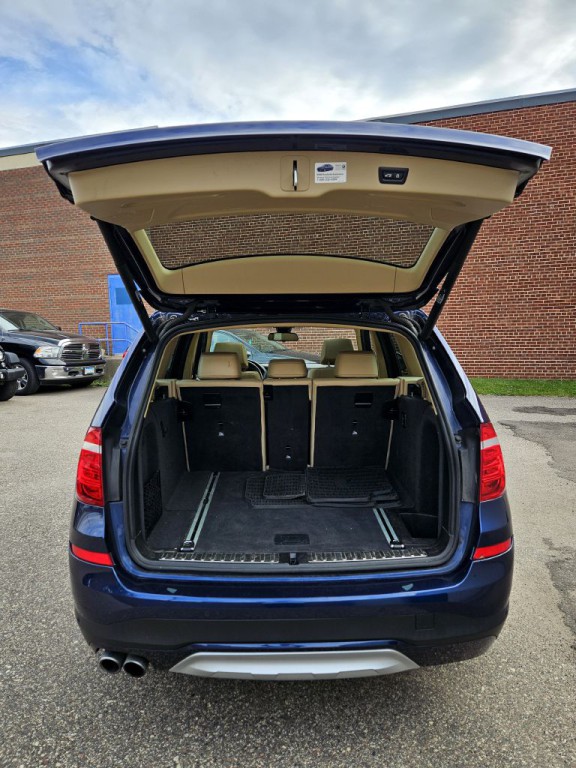2017 BMW X3 Image 7