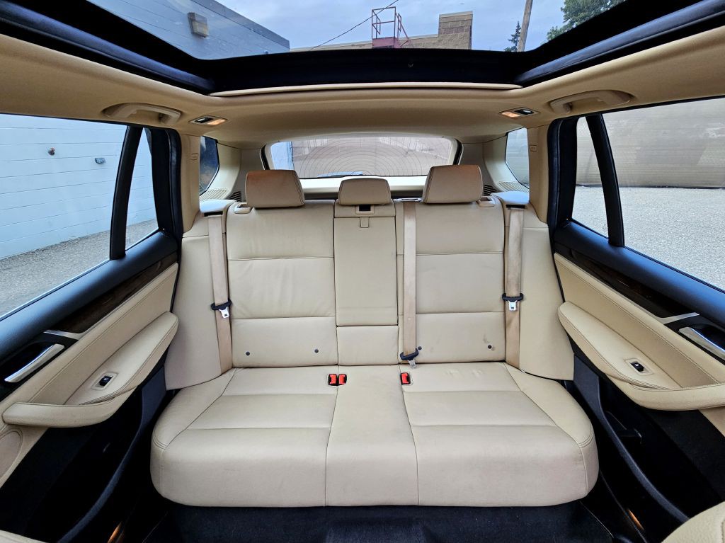 2017 BMW X3 Image 12