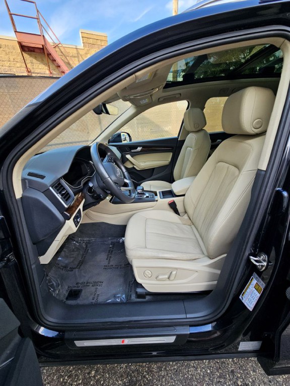 2020 Audi Q5 Image 8