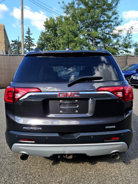 2017 GMC Acadia Image 6