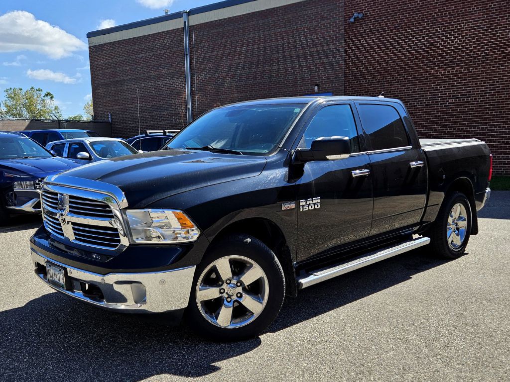 2015 RAM 1500 Image 3