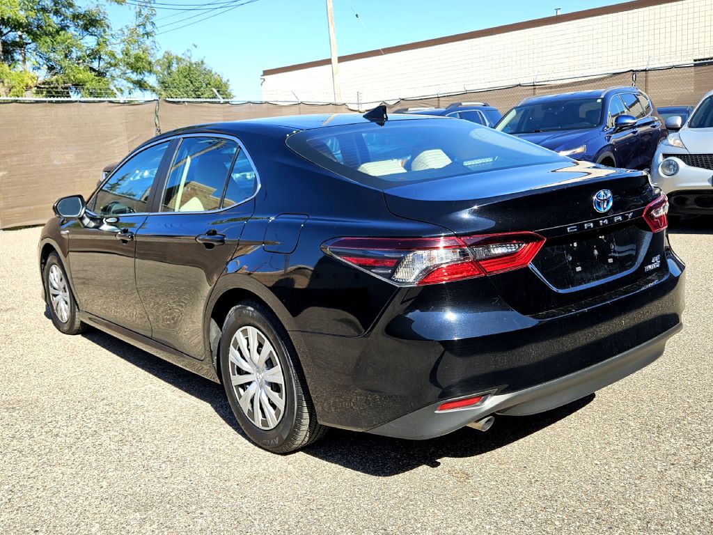 2021 Toyota Camry Image 4