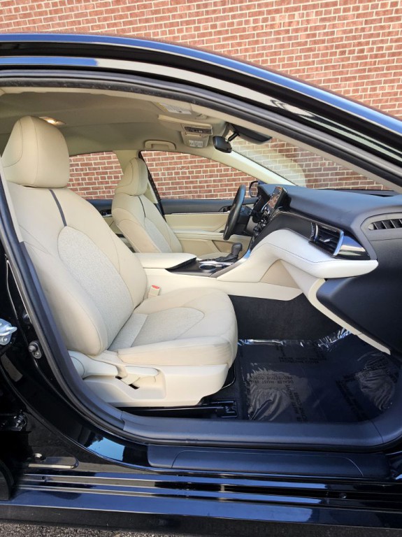 2021 Toyota Camry Image 10