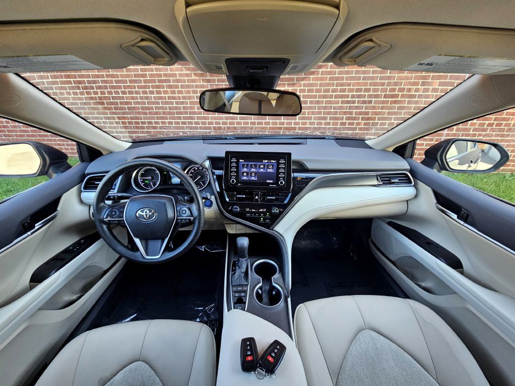 2021 Toyota Camry Image 13