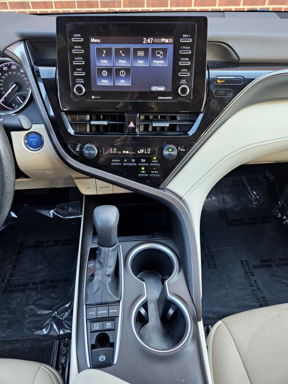 2021 Toyota Camry Image 14