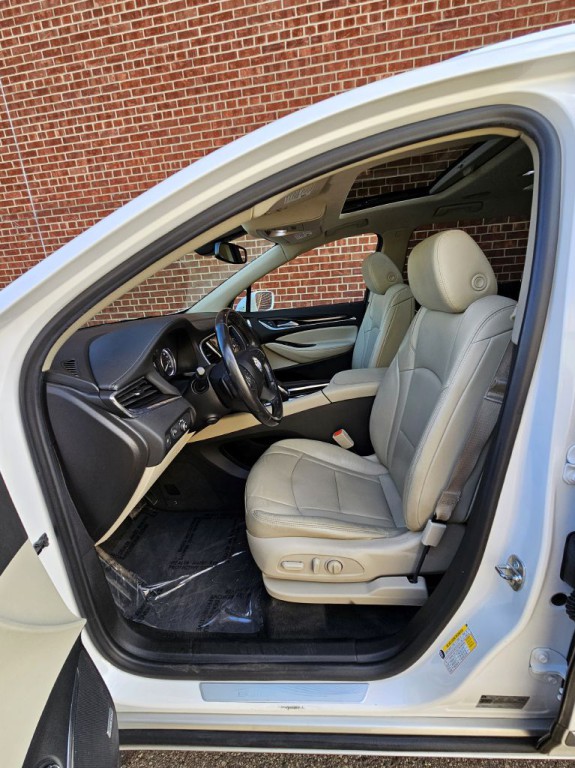 2019 Buick Enclave Image 8