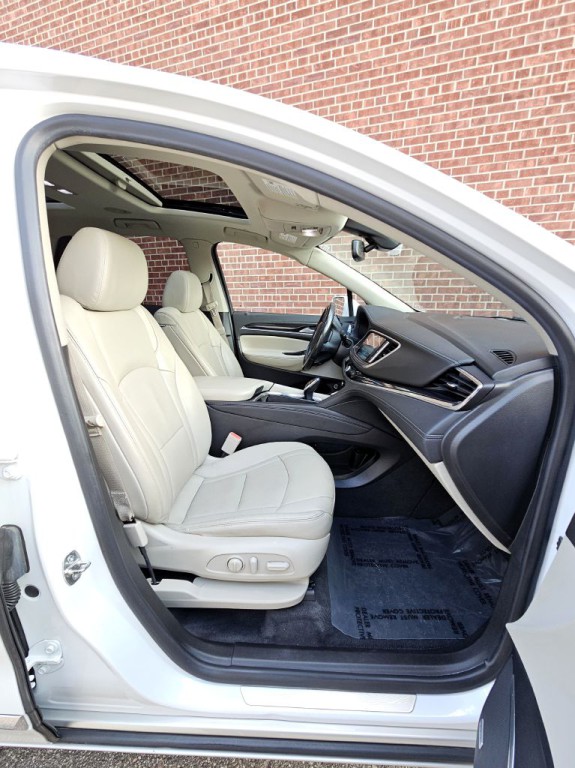 2019 Buick Enclave Image 10