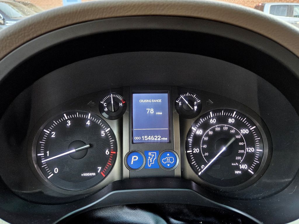 2015 Lexus GX Image 15