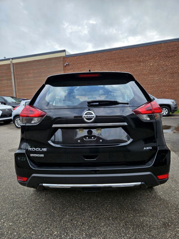 2017 Nissan Rogue Image 6