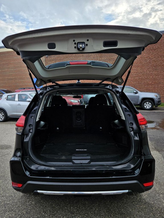 2017 Nissan Rogue Image 7