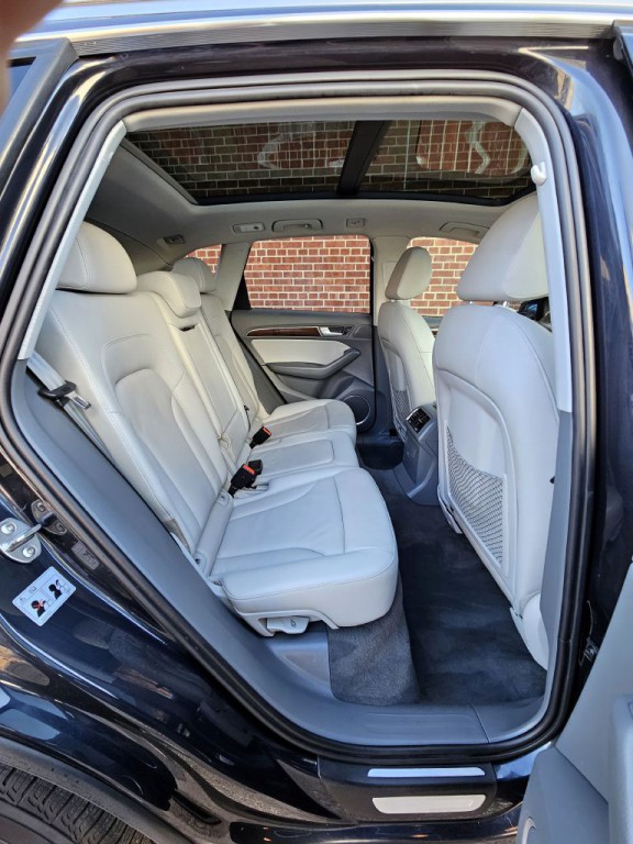 2015 Audi Q5 Image 11