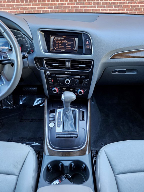 2015 Audi Q5 Image 14