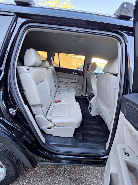 2018 Volkswagen Atlas Image 11