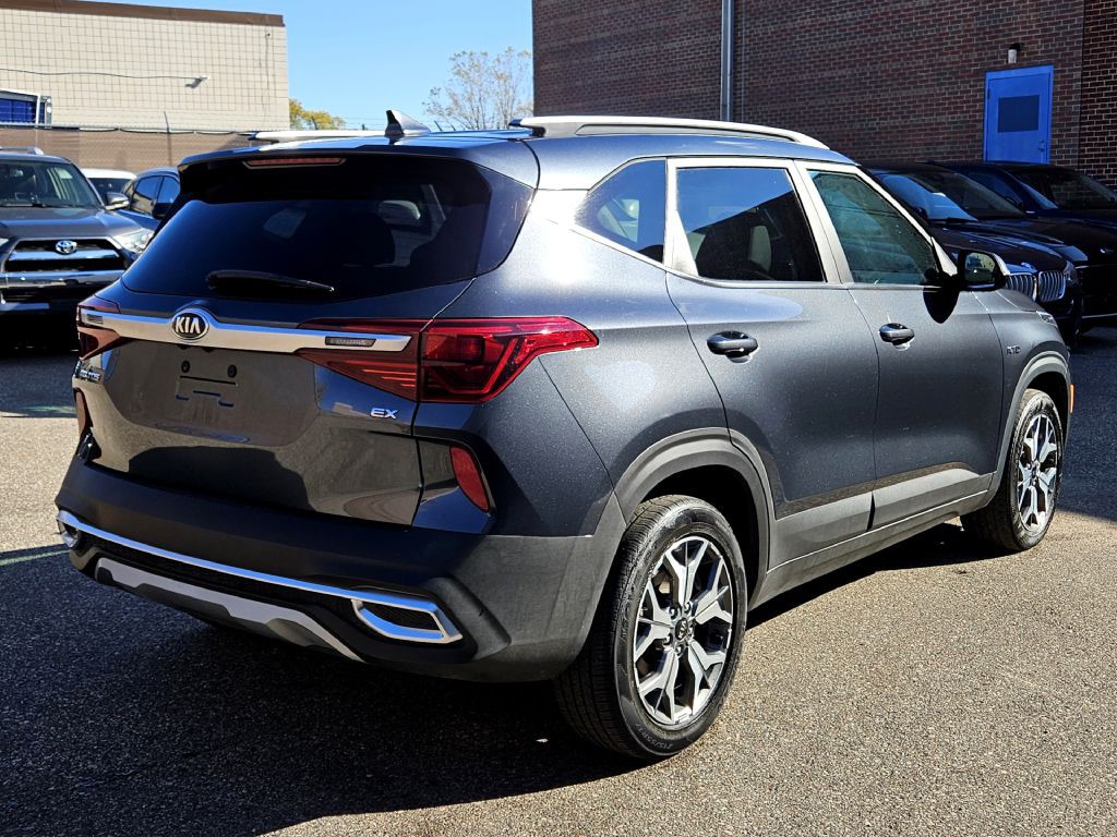 2021 Kia Seltos Image 2