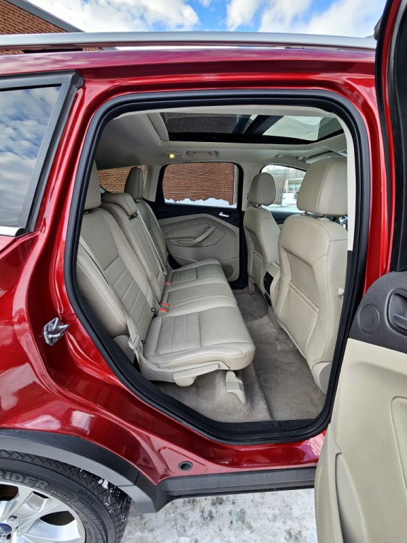 2016 Ford Escape Image 9