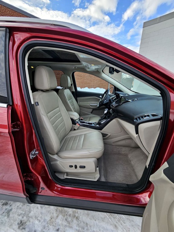 2016 Ford Escape Image 11