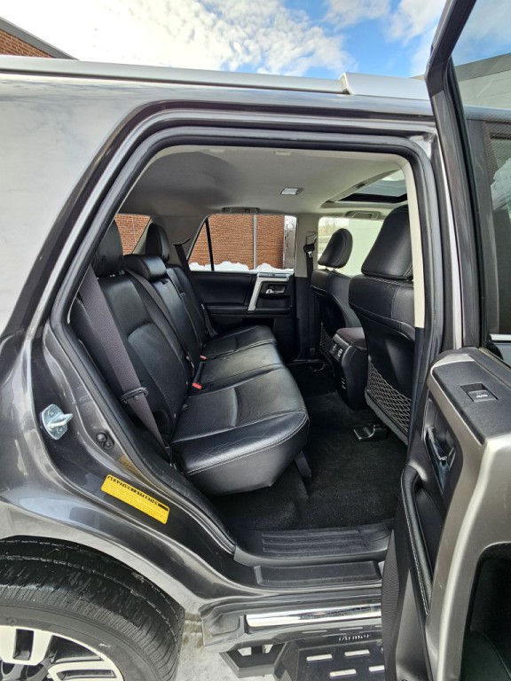 2014 Toyota 4Runner Image 11