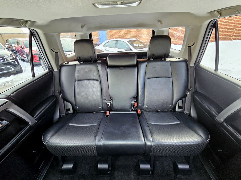 2014 Toyota 4Runner Image 12