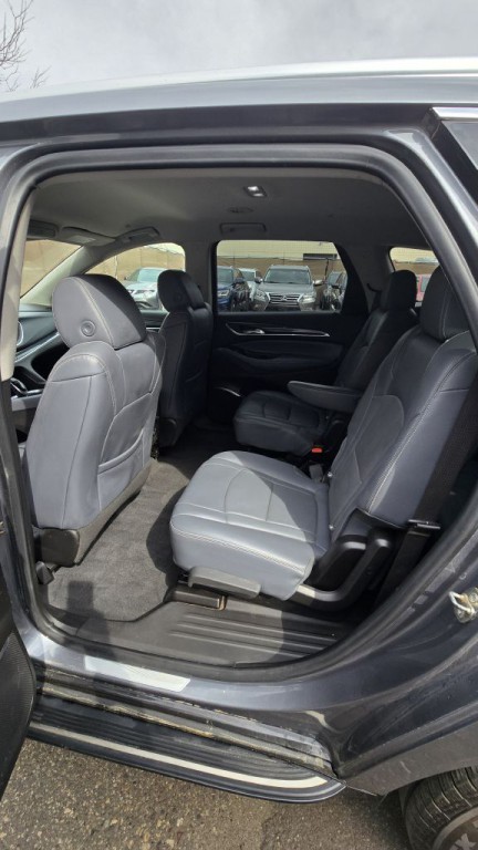 2019 Buick Enclave Image 10