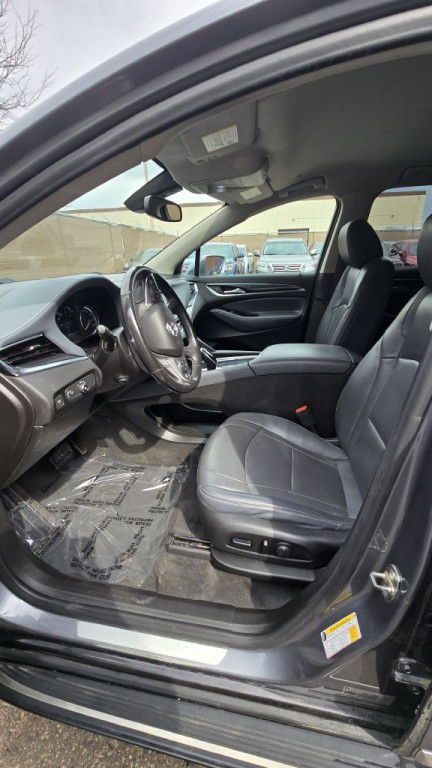 2019 Buick Enclave Image 12