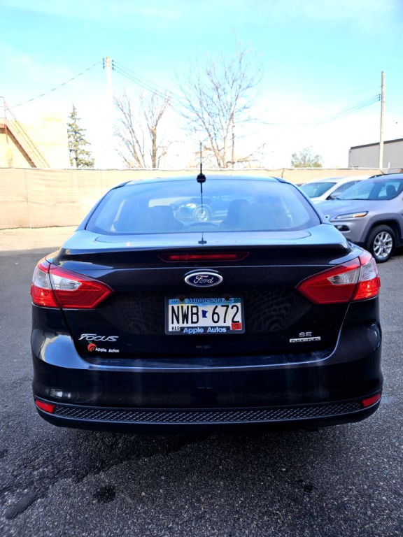 2012 Ford Focus Image 6