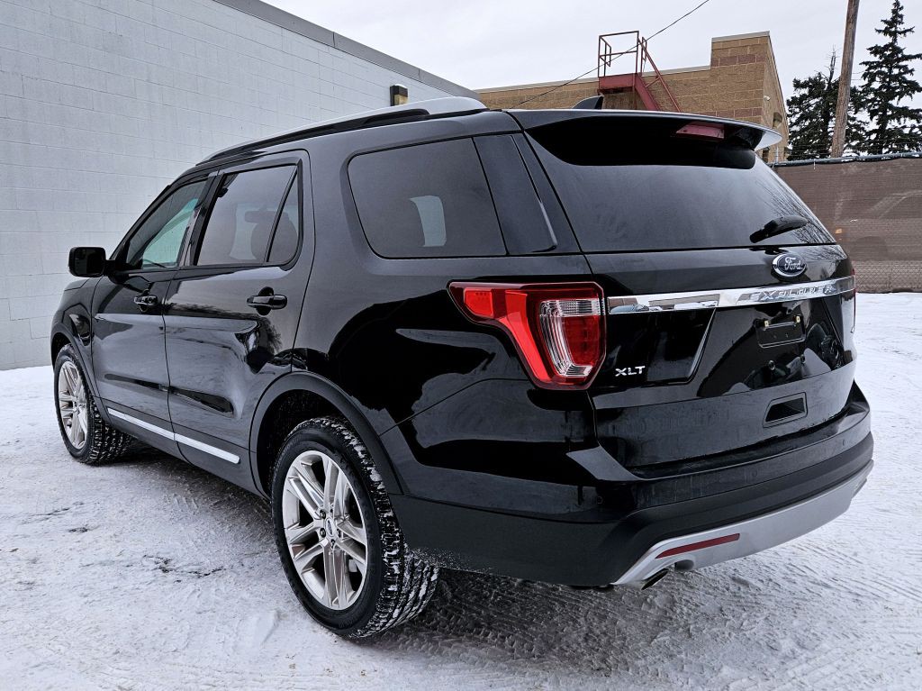 2016 Ford Explorer Image 4