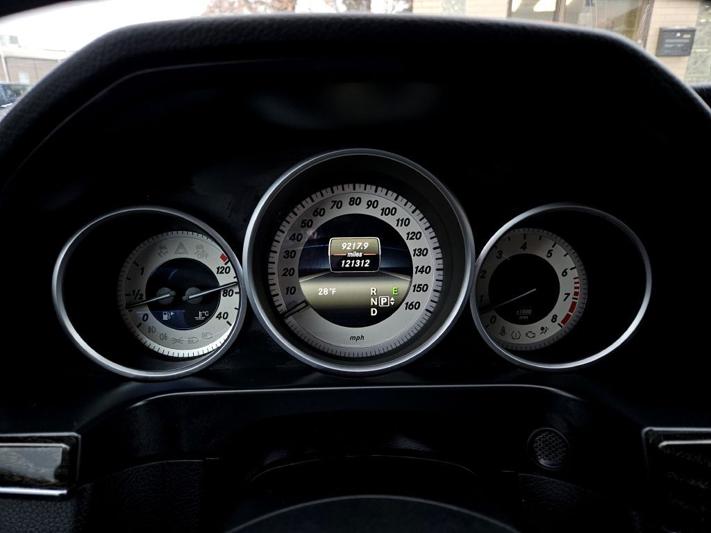 2016 Mercedes-Benz E-Class Image 15