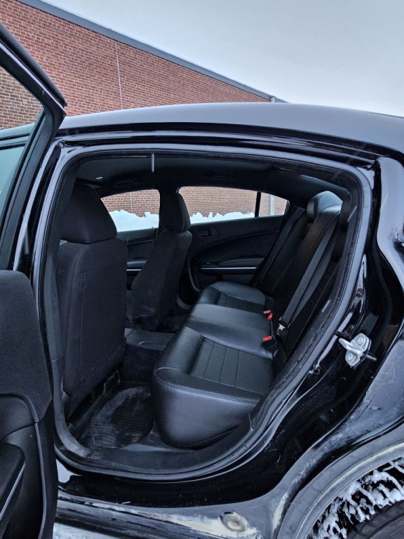 2018 Dodge Charger Image 9