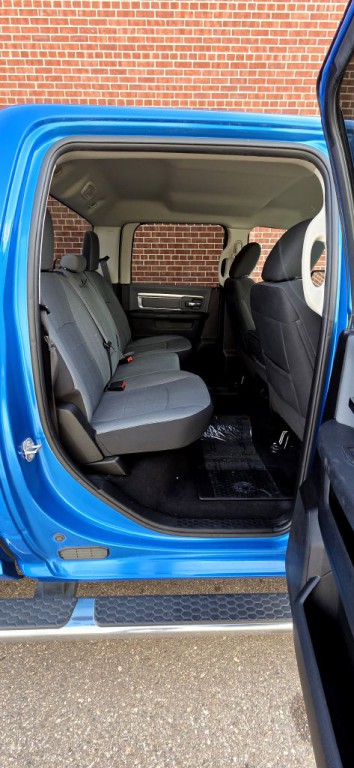 2021 RAM 1500 Image 9
