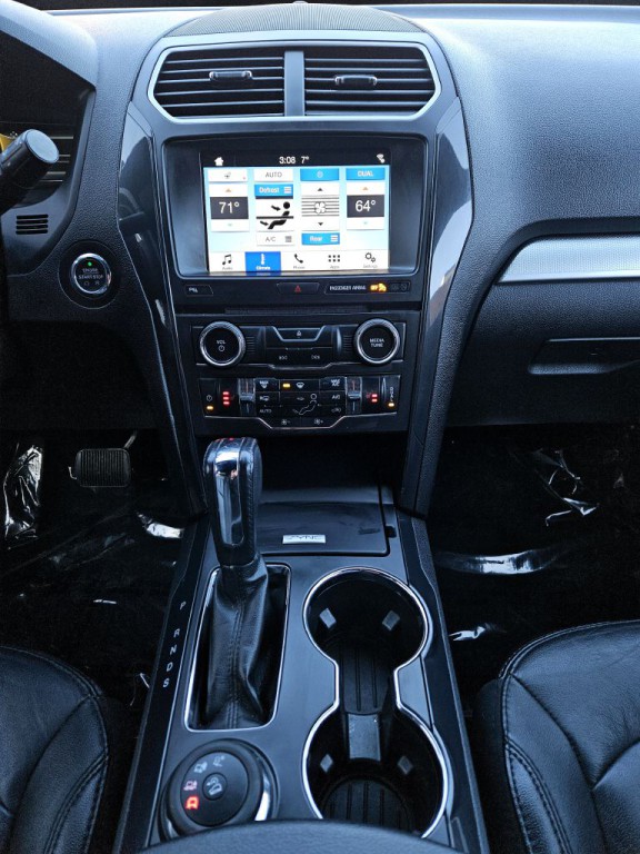 2017 Ford Explorer Image 14