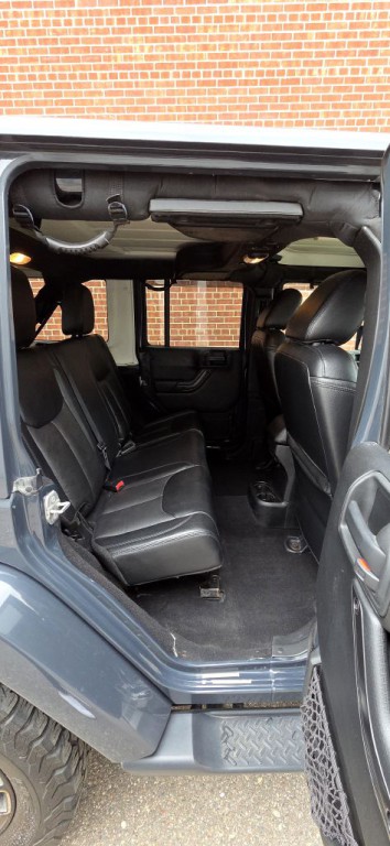 2017 Jeep Wrangler Unlimited Image 9