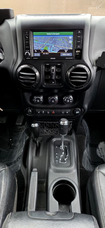 2017 Jeep Wrangler Unlimited Image 14
