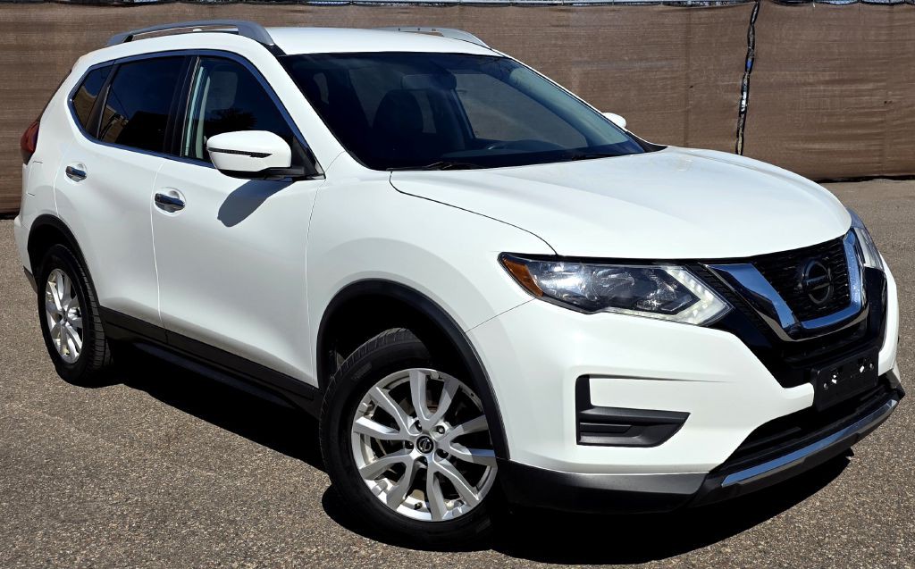 2018 Nissan Rogue Image 1