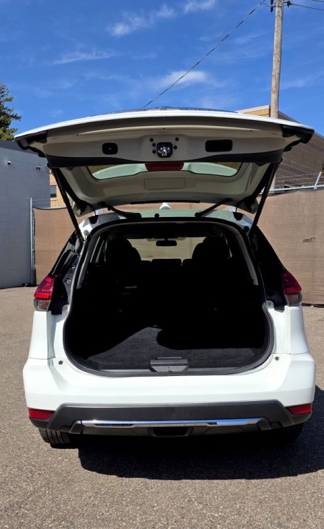 2018 Nissan Rogue Image 7