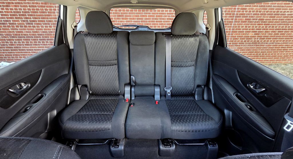 2018 Nissan Rogue Image 8