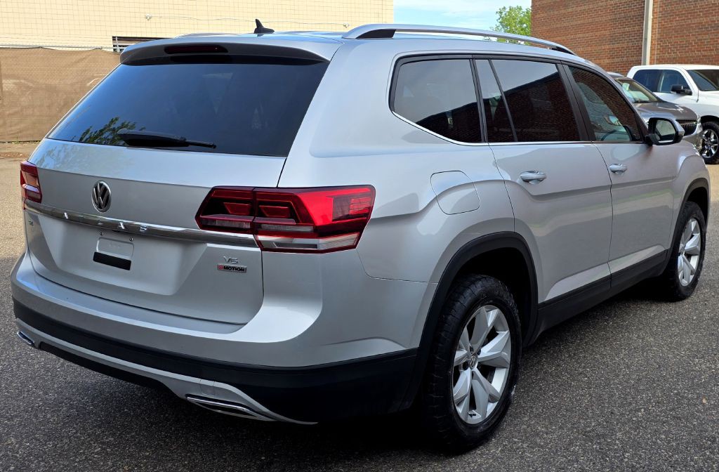 2018 Volkswagen Atlas Image 2