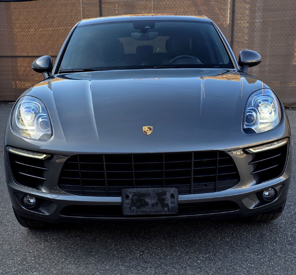 2018 Porsche Macan Image 3