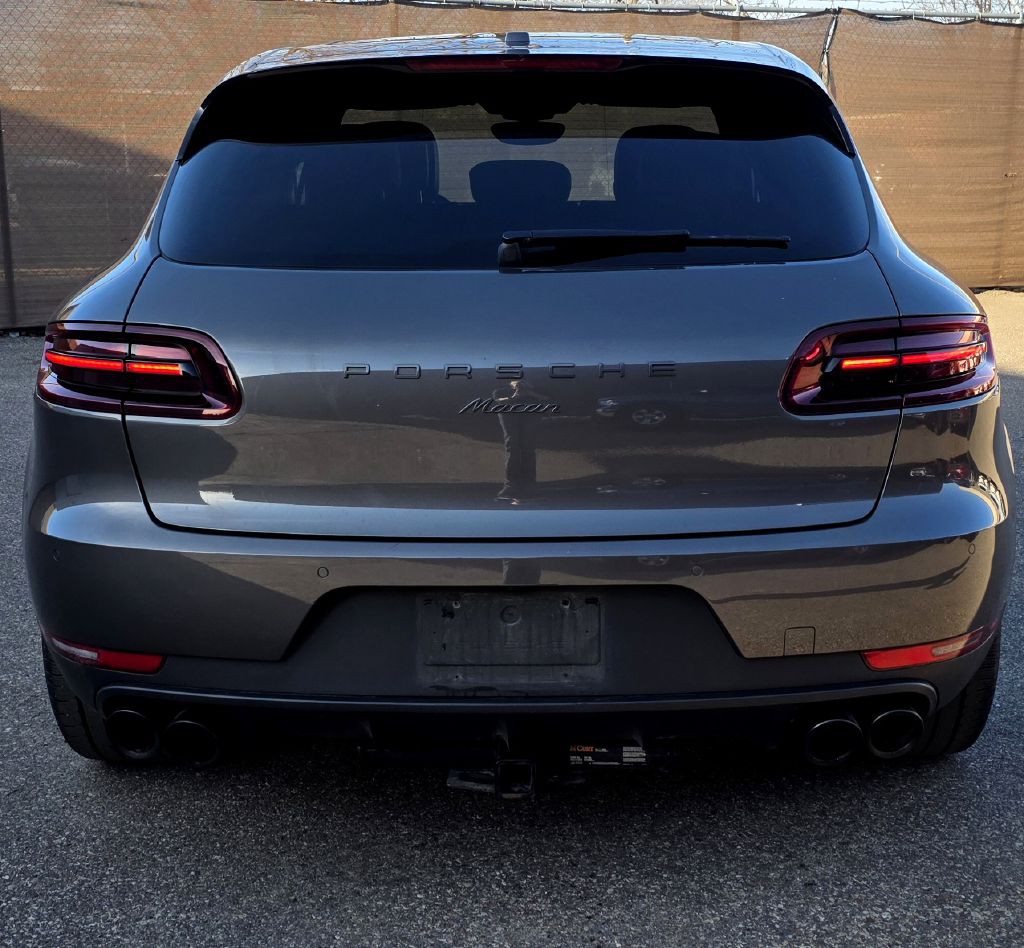 2018 Porsche Macan Image 6