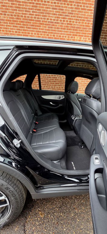 2019 Mercedes-Benz GLC-Class Image 9