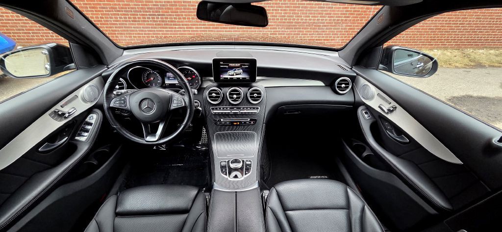 2019 Mercedes-Benz GLC-Class Image 13