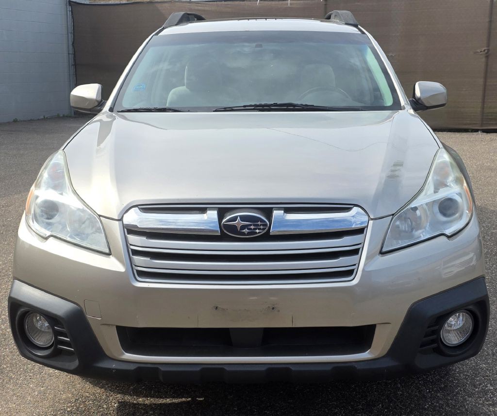 2014 Subaru Outback Image 3