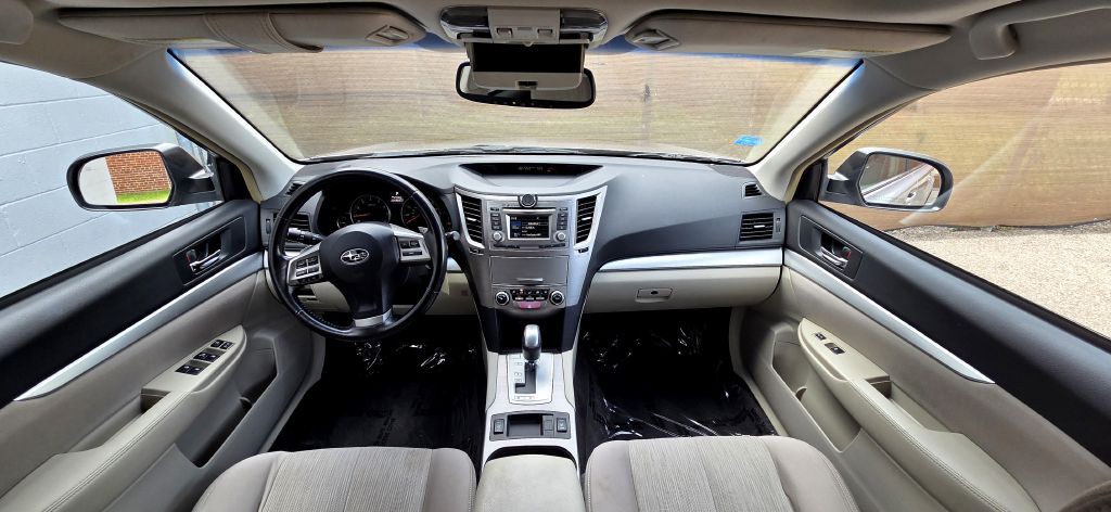 2014 Subaru Outback Image 13