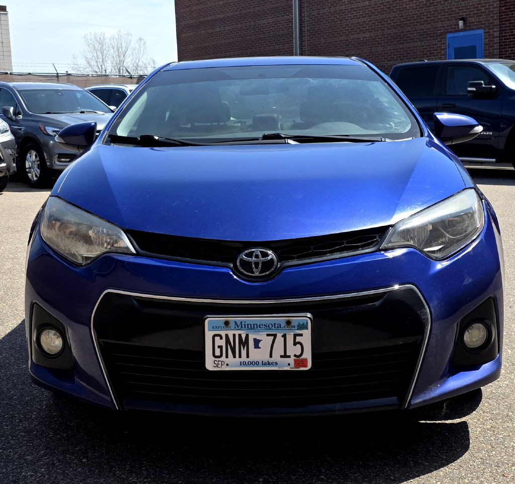 2015 Toyota Corolla Image 3