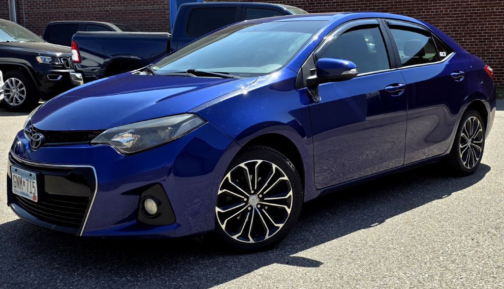 2015 Toyota Corolla Image 4