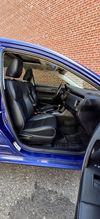 2015 Toyota Corolla Image 11