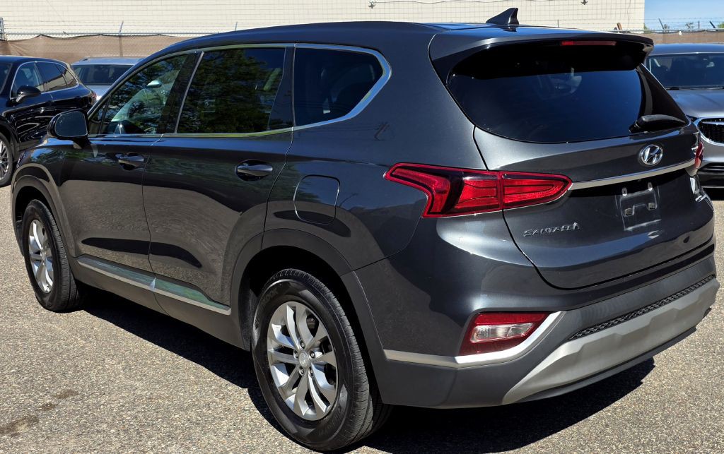 2020 Hyundai Santa Fe Image 5