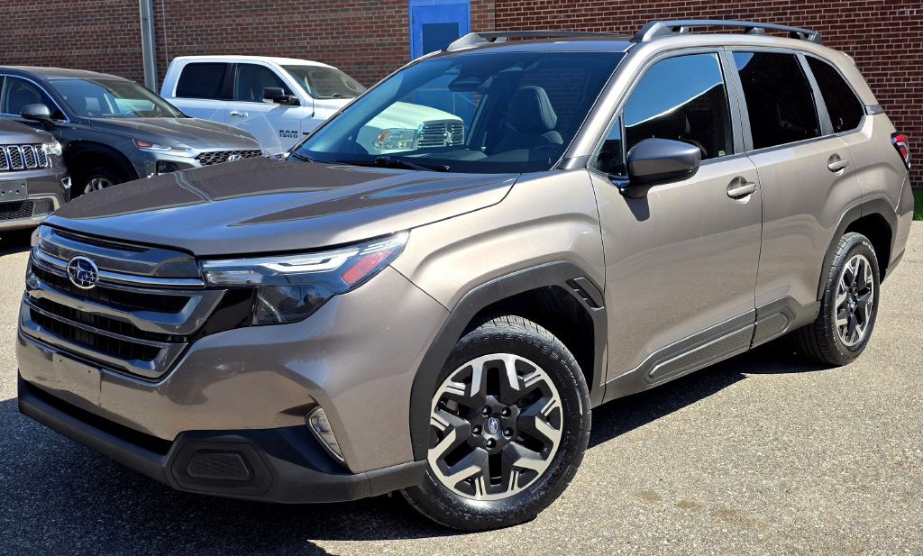 2025 Subaru Forester Image 4