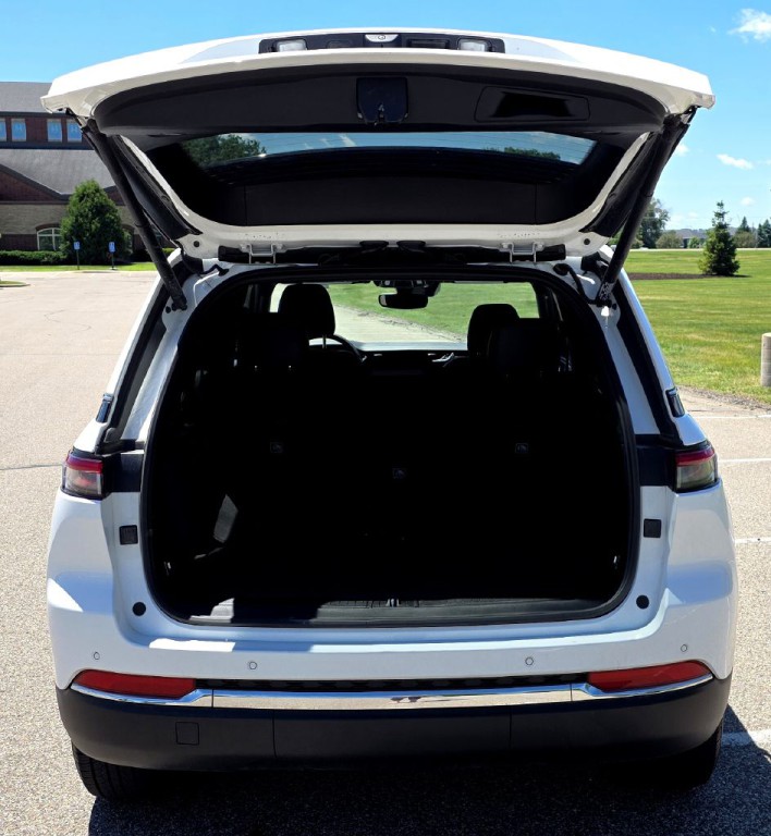 2024 Jeep Grand Cherokee Image 7