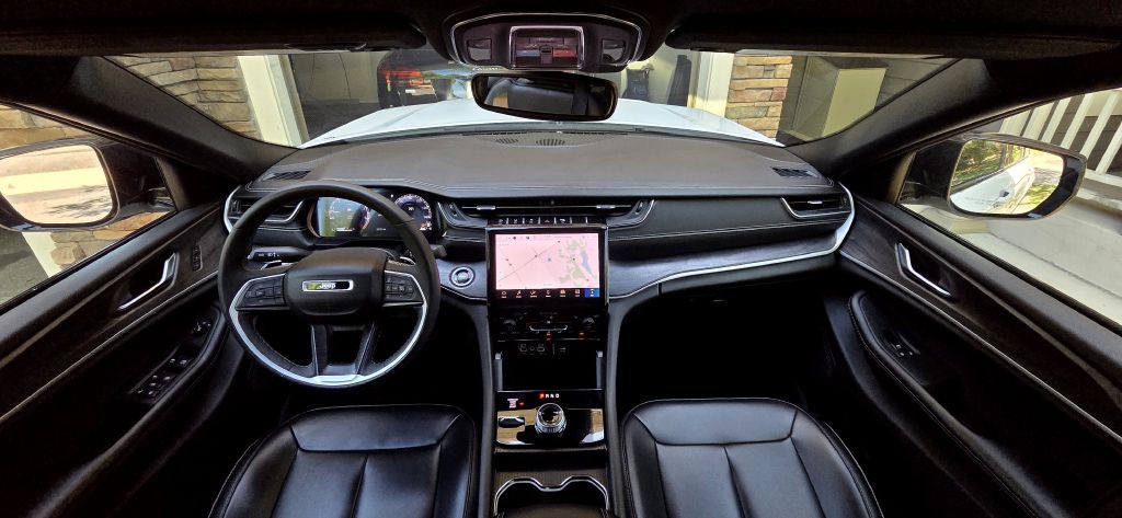 2024 Jeep Grand Cherokee Image 13